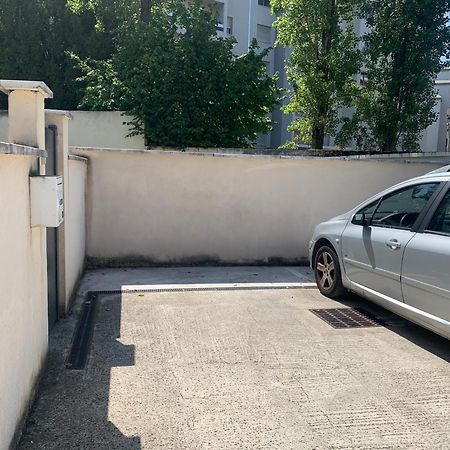 Вилла Maison Familiale Centre Дижон Экстерьер фото