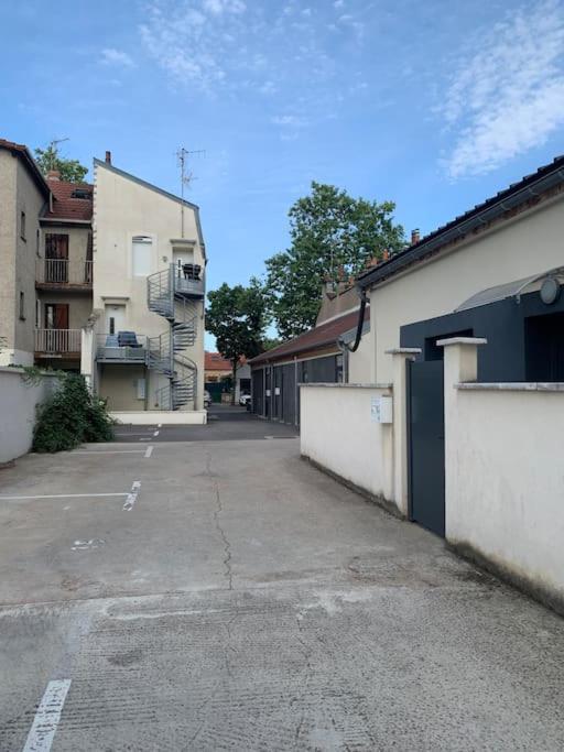 Вилла Maison Familiale Centre Дижон Экстерьер фото